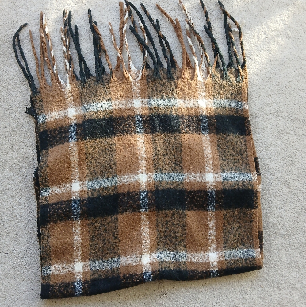 Denver Hayes Cozy Fringe Scarf in Brown, Black, White Plaid